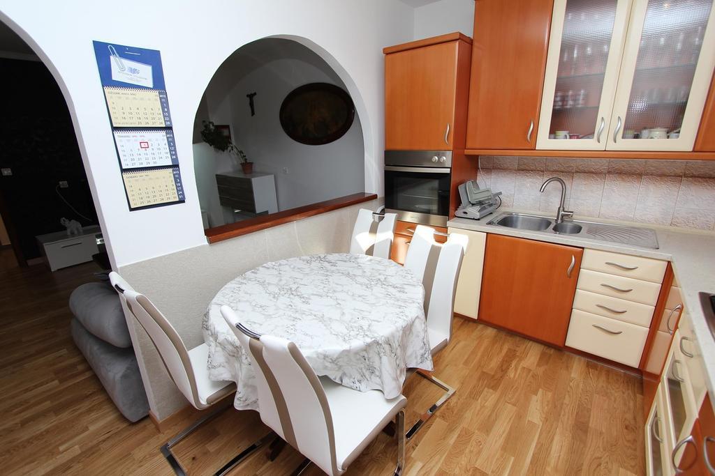 Apartment Ilinovic Rovinj Exteriör bild